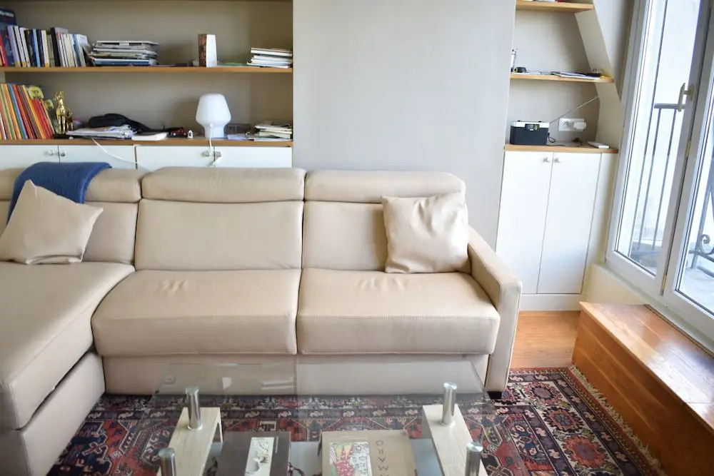 Bright Studio Apartment With High View