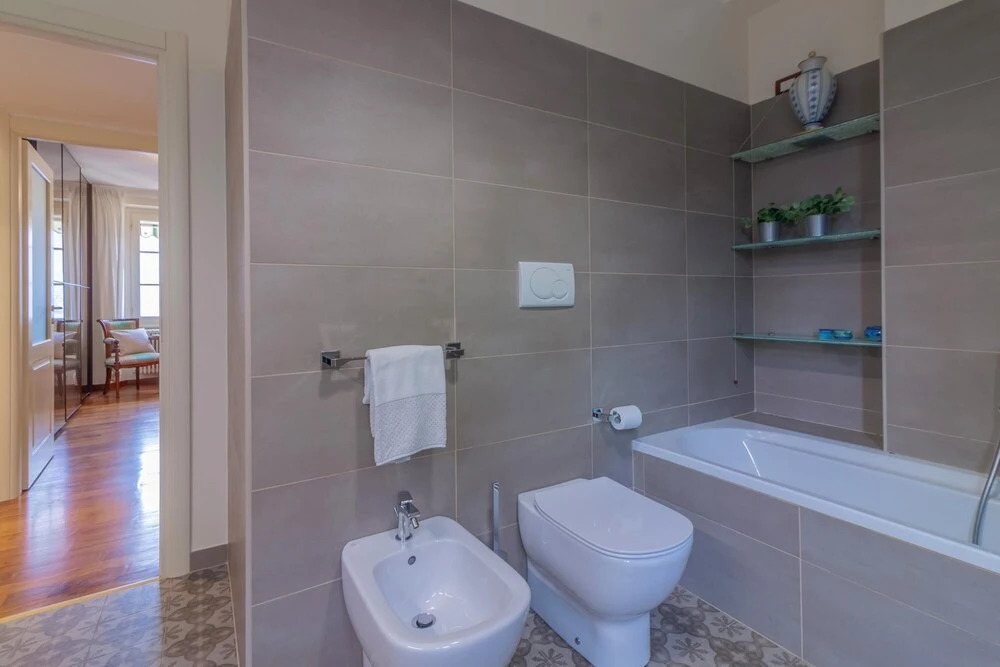 Easy Welcome Aglaia Luxury Lake View Apartment