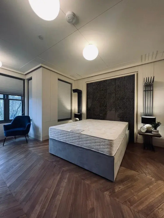 Luxe Five Bedroom House near Chalk Farm