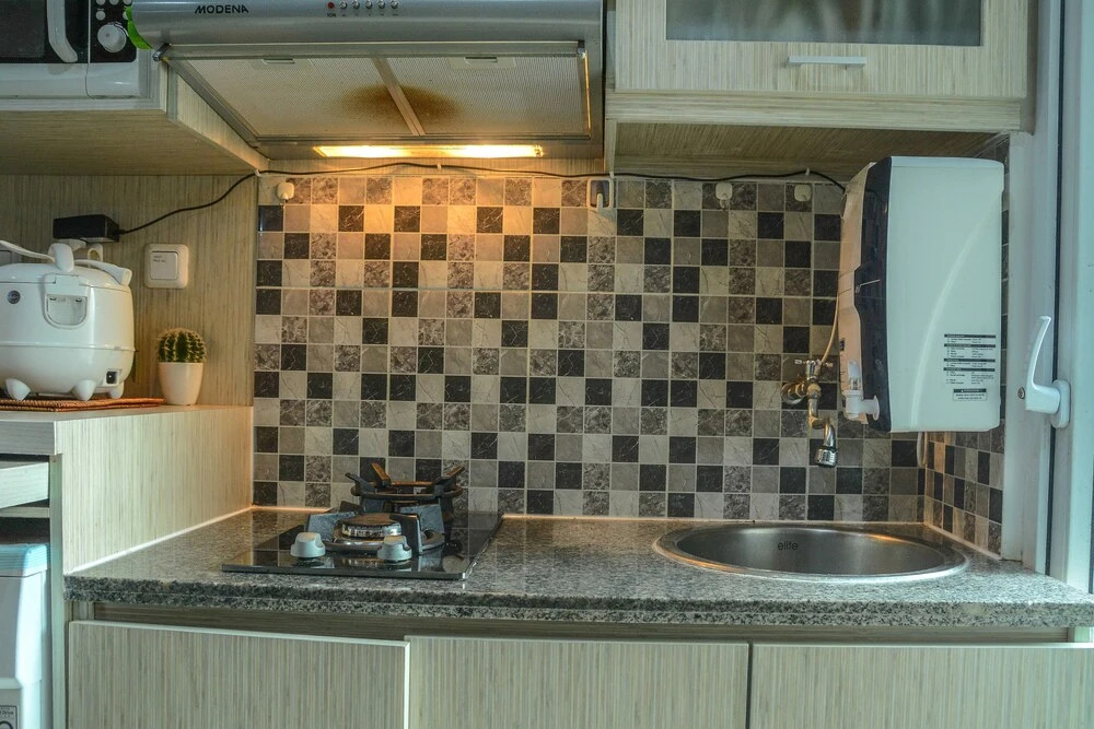 1 Bedroom at Green Pramuka Apartment by Travelio