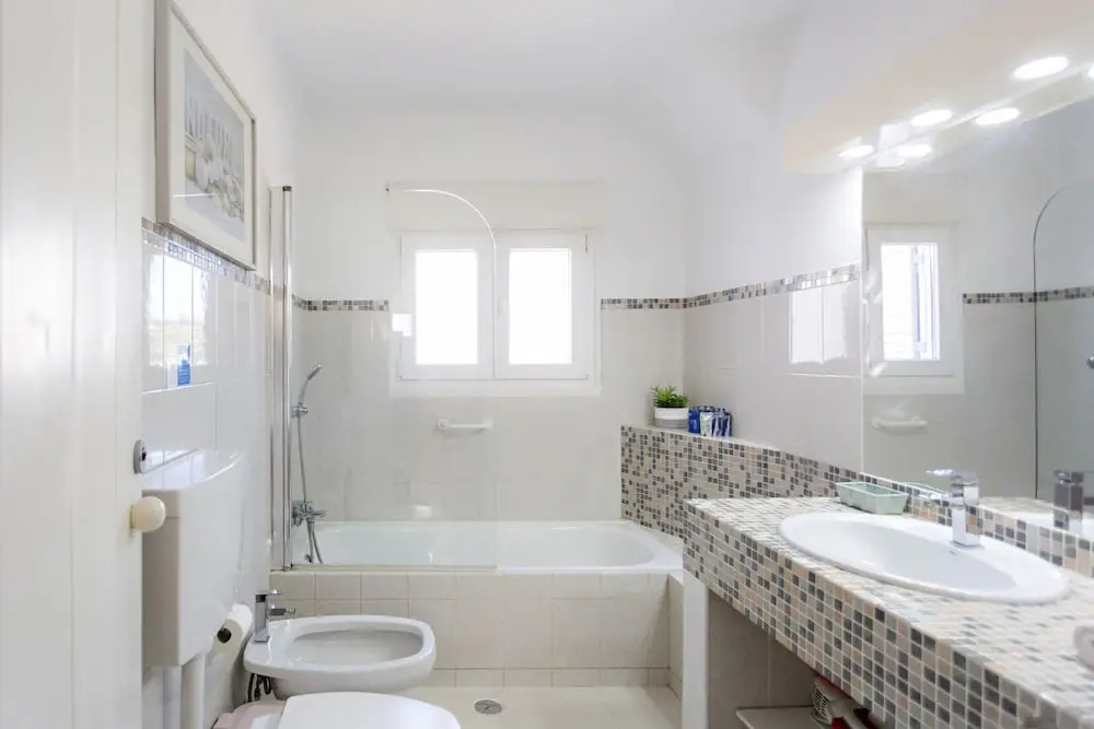 Villa Lydia in Faro With 3 Bedrooms and 1 Bathrooms