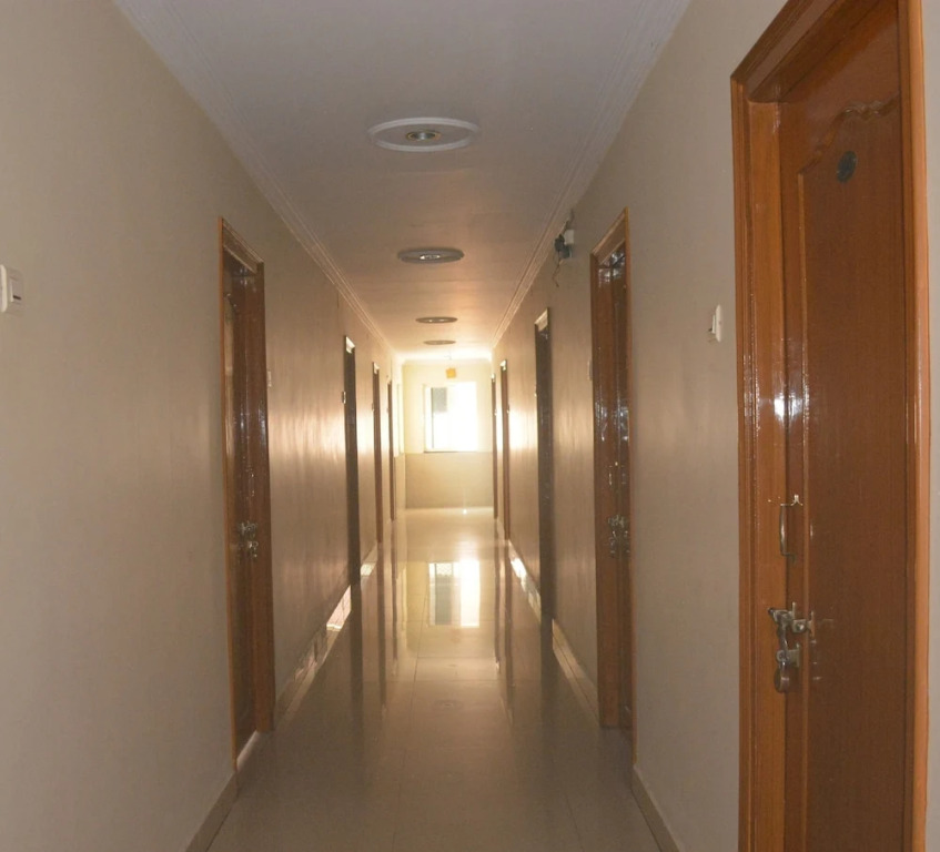 OYO 13321 Hotel Lakshmi Paradise