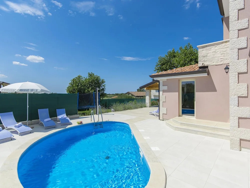 Luxuriously Equipped Villa With Private Pool Offers you an Excellent Vacation