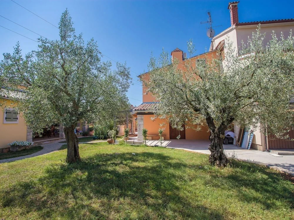 Modern and Tastefully Decorated Holiday Home With Garden, Near Porec and the Beach