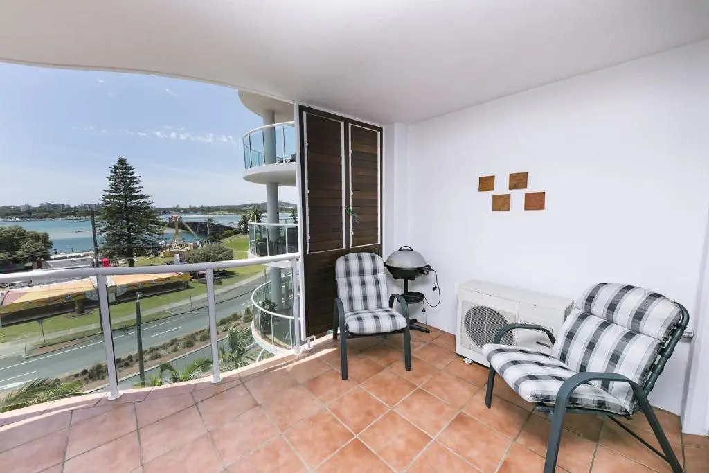 Mirage, Unit 502 6-8 Manning Street