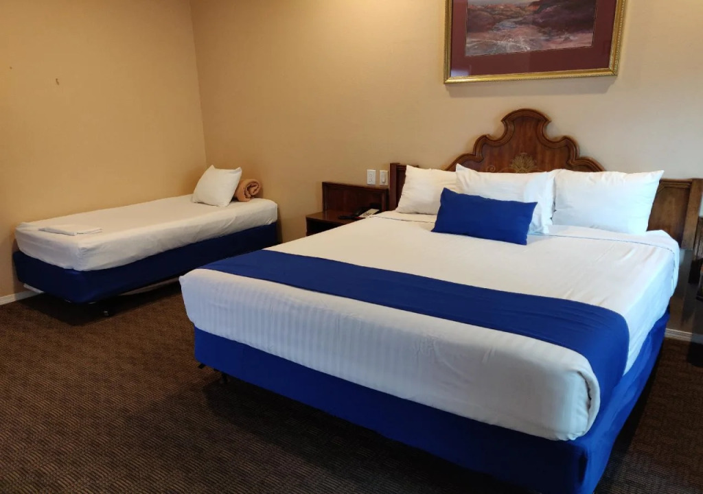 Colony Inn - North Hollywood - Hotel Near Universal Studios