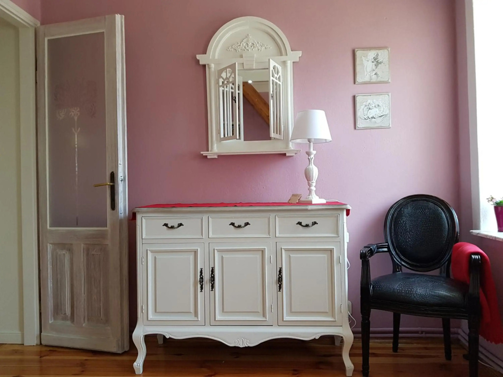 BE WELL 3-Rooms Apartment with Parking and Garden