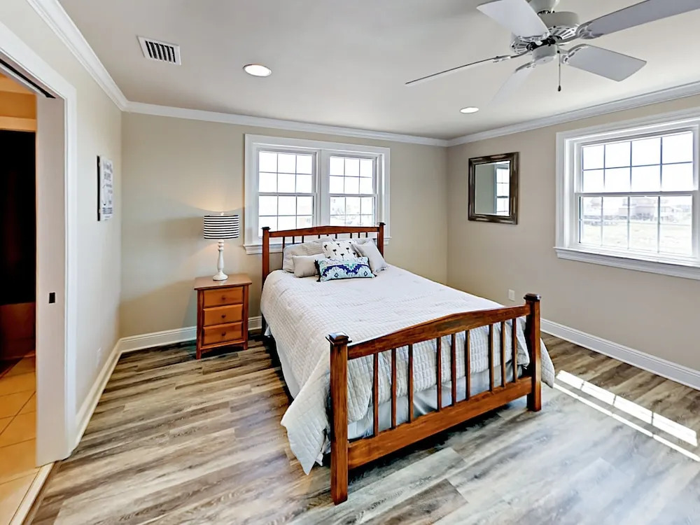 Heritage Shores Beach House 4 Bedrooms 4 Bathrooms Home