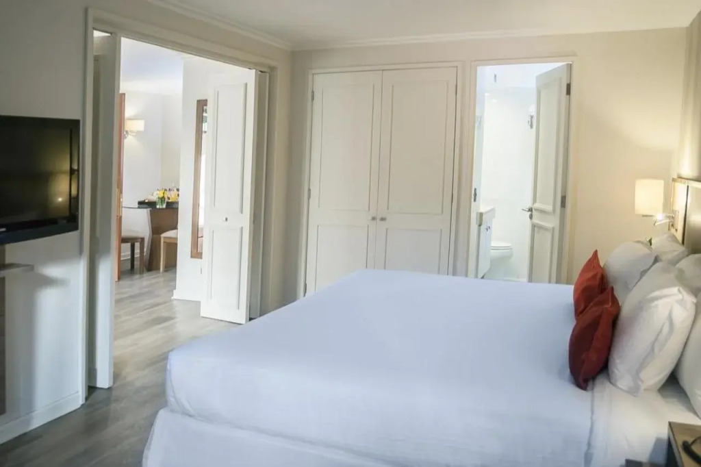 APT Serviced Apartments Santiago