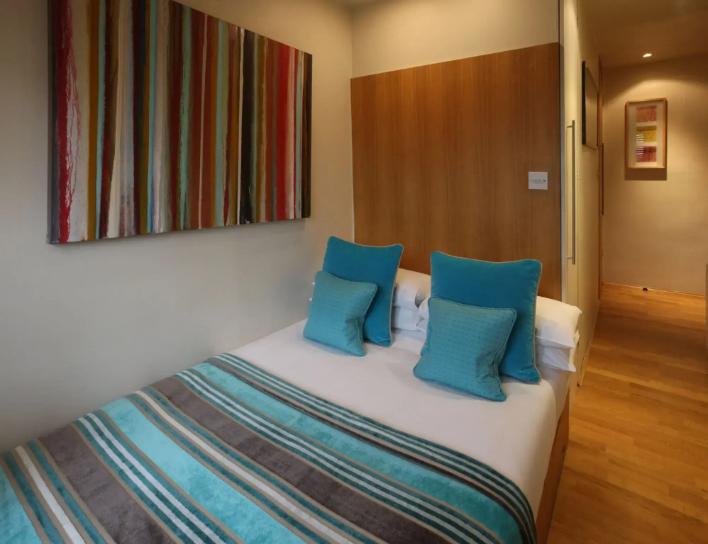 The Edwin Hotel