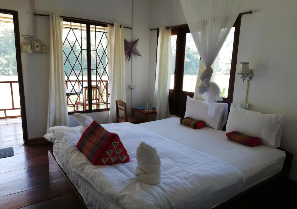 Nam Ou River Lodge
