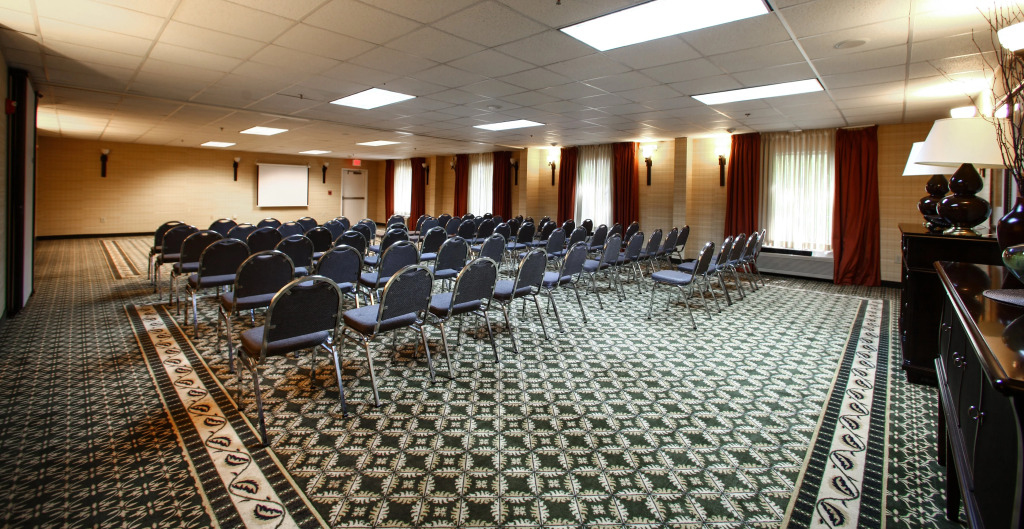 Holiday Inn Express Hotel & Suites - Atlanta/Emory University Area by IHG