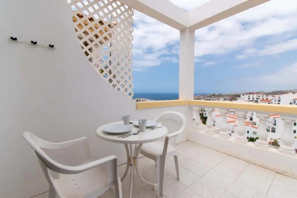 Terrace View Studio