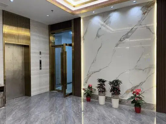 Bai Shi Da  (shanswi Er Road merchndise Street Branch)