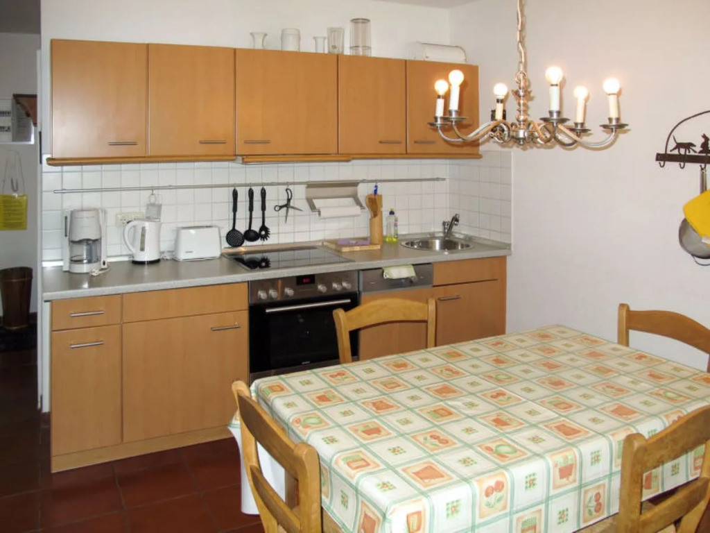 Apartment  Born 30110