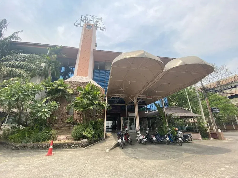 OYO 903 Madame Kim Hostel