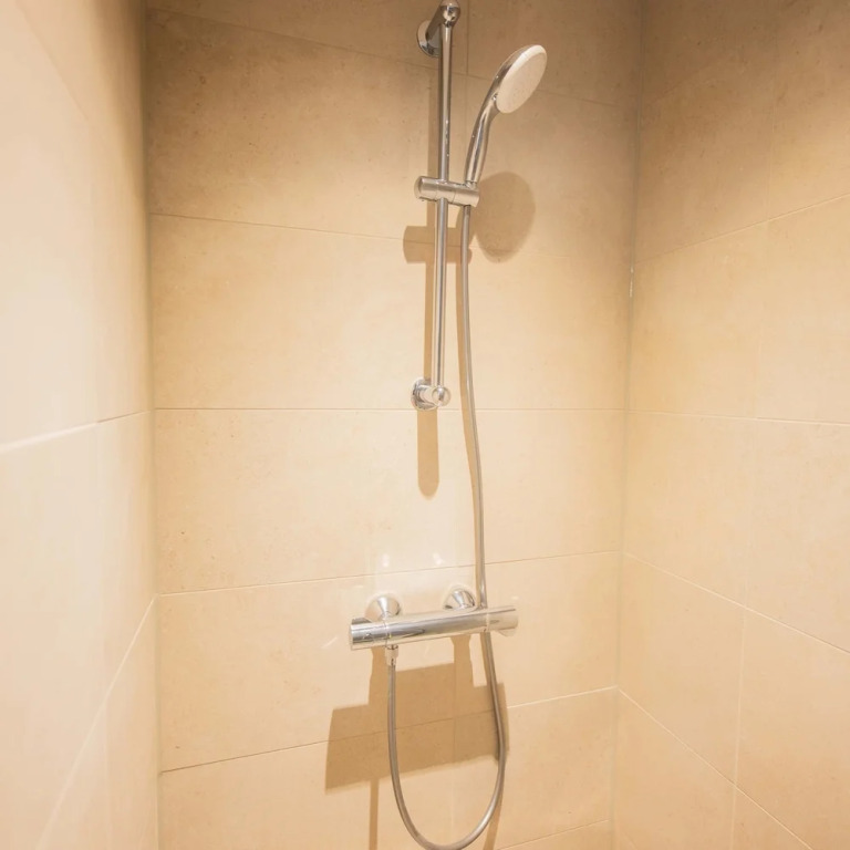 Studio Serviced Apartments With City View