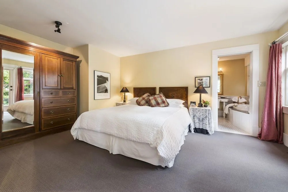 ThistleDown House