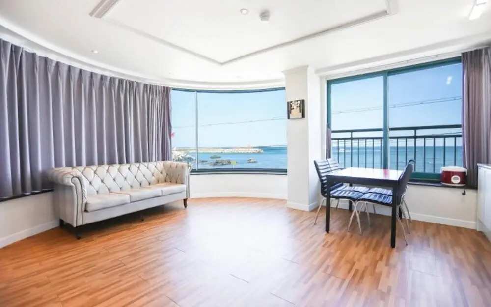 Donghae Cheonjabong Beach Pension