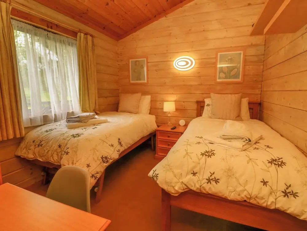 Moonlake Lodge