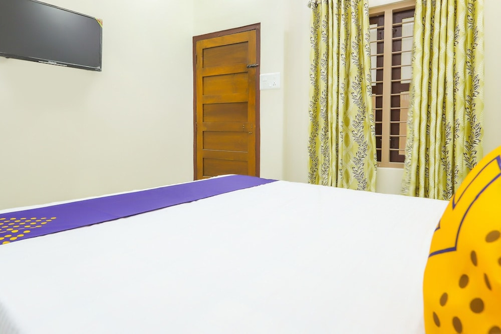 Hotel O Aluva Railway Station Formerly Menachery Tourist Home