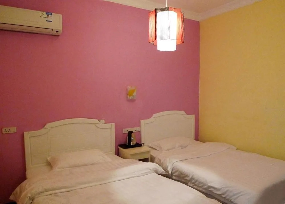 Yangshuo Romantic Inn