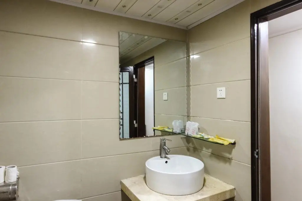 Yecheng Hotel