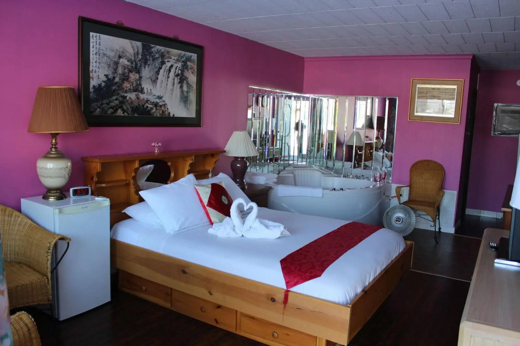 Ritz Inn Niagara