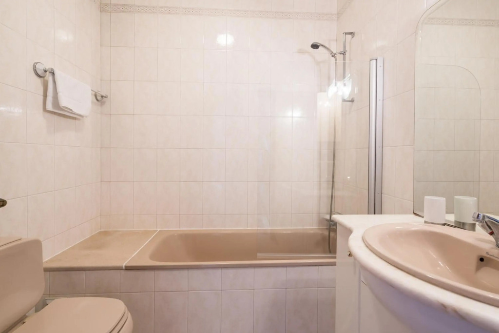 Two Bedroom Sea View Apartment Lagos