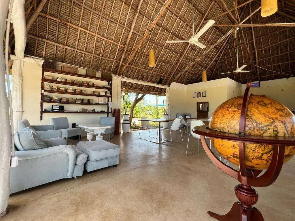 Raffia Boutique Hotel