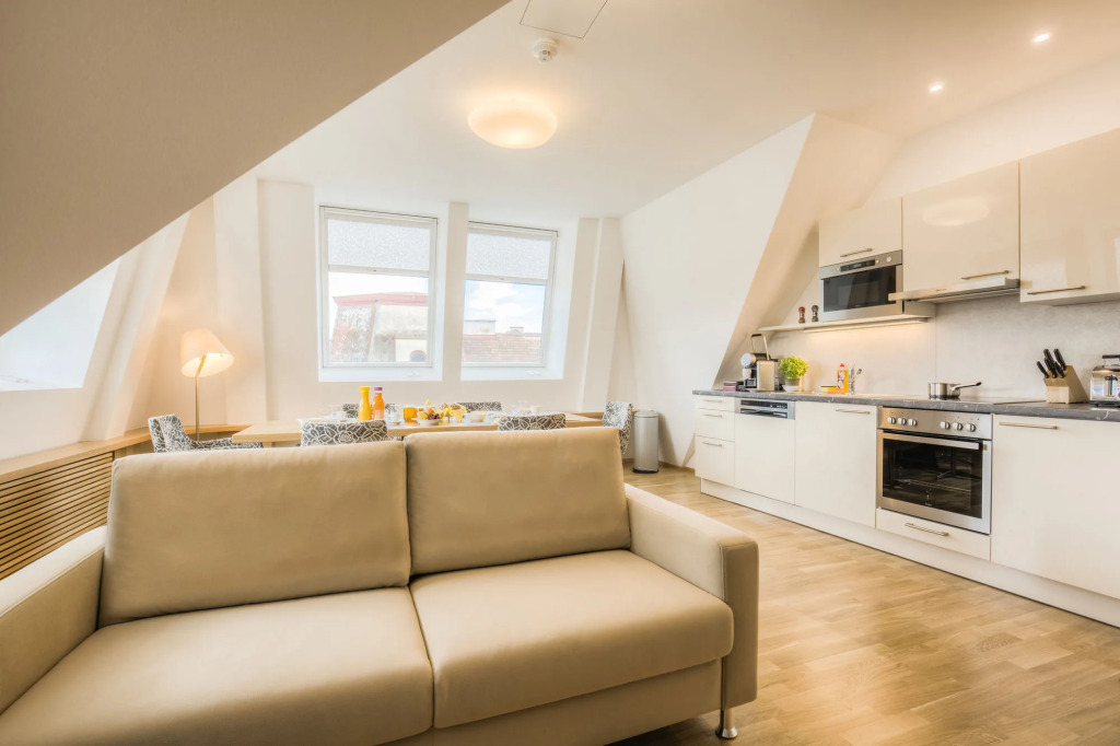 Vienna Grand Apartments City