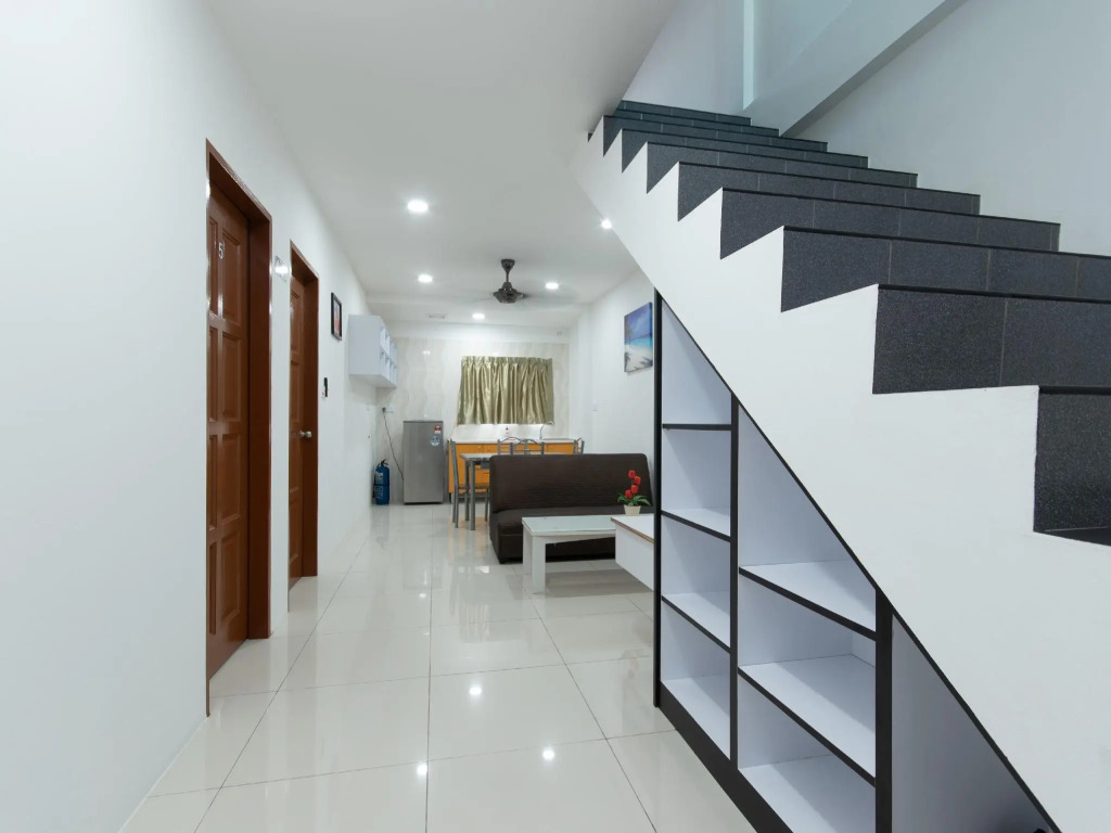 OYO 44011 Weng Bee Guest House