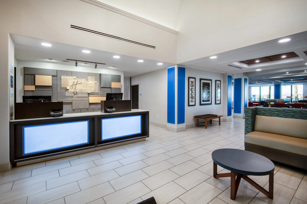 Holiday Inn Express Hotel & Suites Yuma by IHG