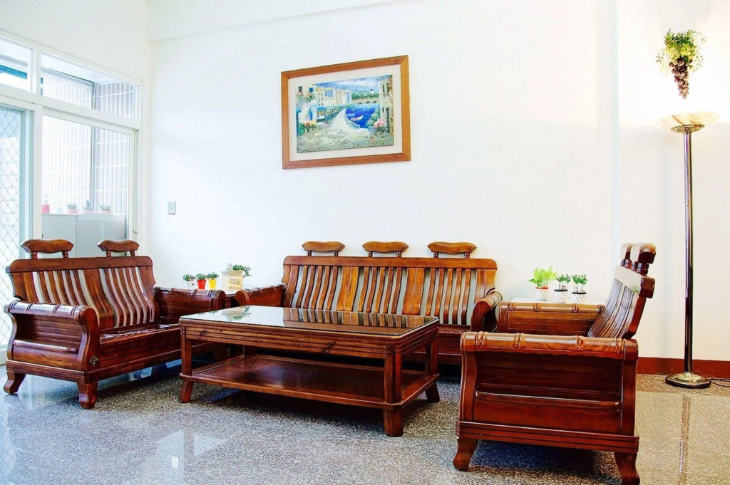 Daze Days Hostel