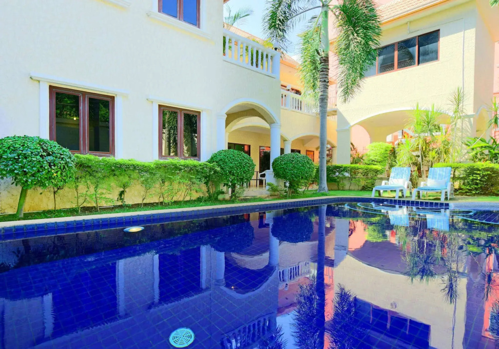 Pattaya Holiday Villas