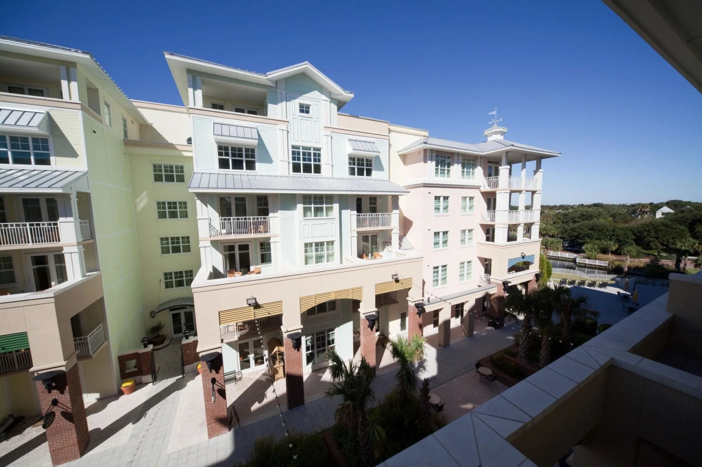 Wild Dunes Resort - Sweetgrass Inn and Boardwalk Inn