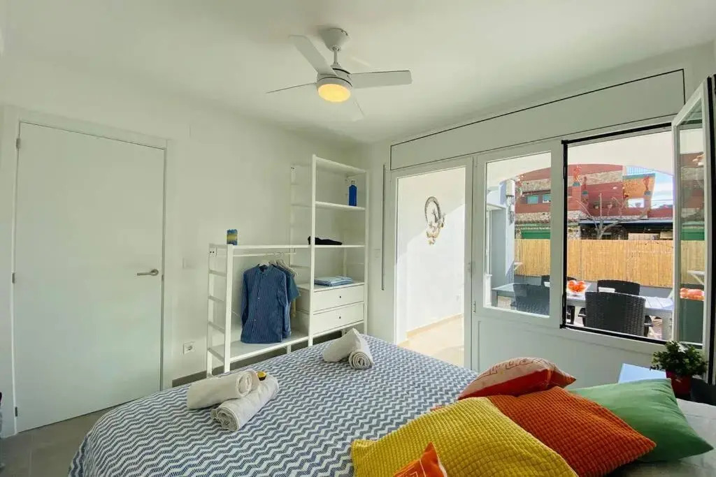 70 M2, APARTAMENTO CERCA DE LA PLAYA, APTO MINUSVALIDOS