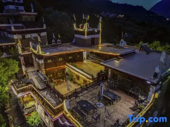 Panghu Fusheng Inn