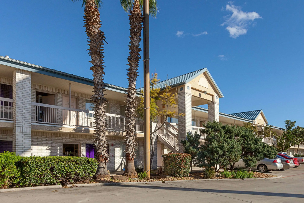 Econo Lodge San Antonio South