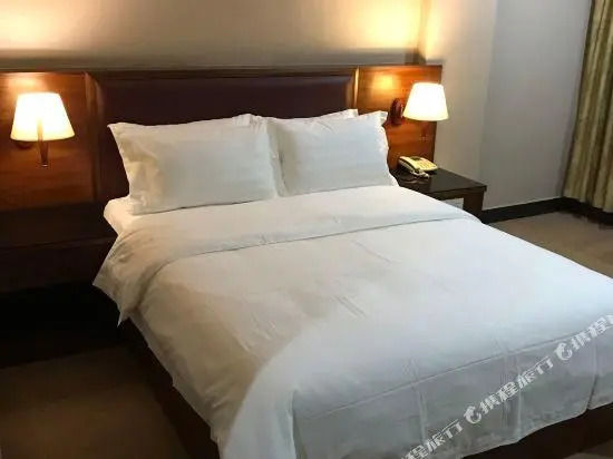 Kaiping River View Hotel