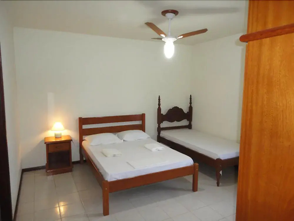 Regina Del Mare Residence Apartamentos completos para até 05 pessoas a 50 metros da praia