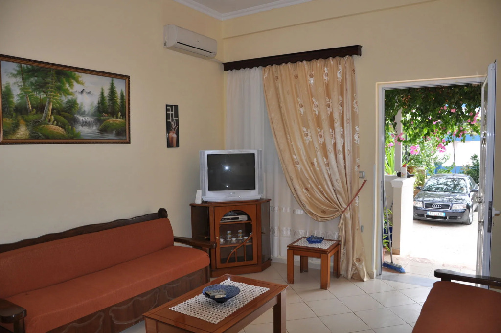 Hotel Vila Alvin & Apartments