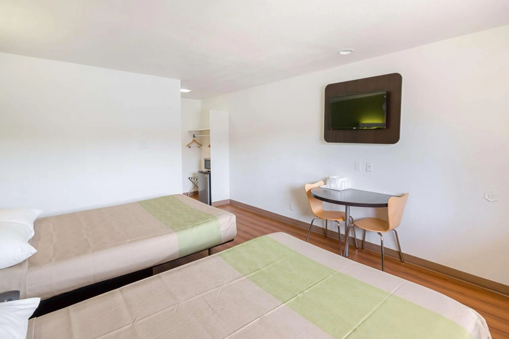 Motel 6-El Paso, TX - Airport - Fort Bliss