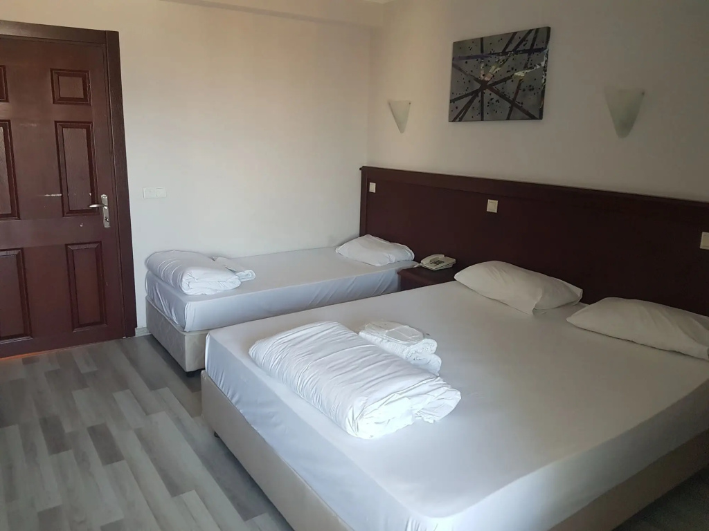 Acropol Beach Hotel