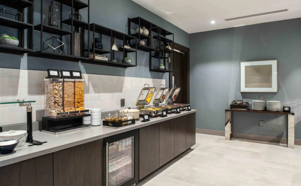 Staybridge Suites - Quincy by IHG