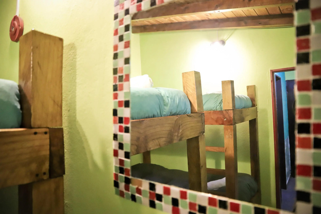 The House Hostel Resto & Bar Bariloche