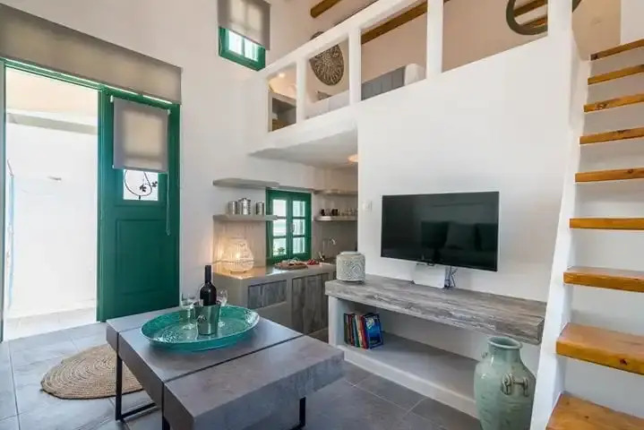 Babounis Suite