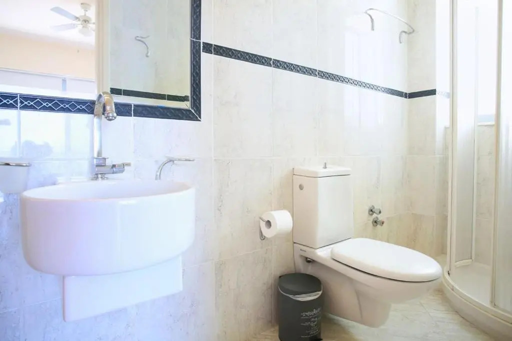 Seafront, 5star Home - 4min Walk To Private Beach