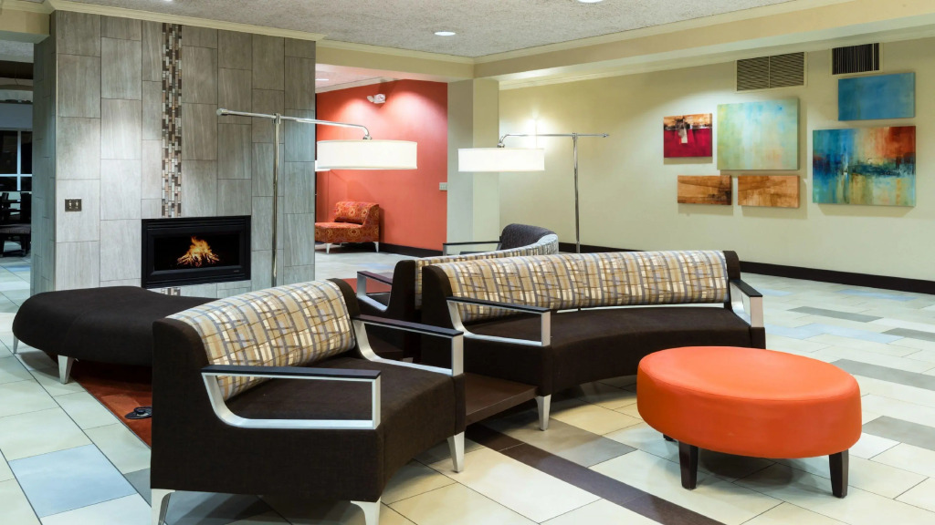 Holiday Inn Express Hotel & Suites North Seattle - Shoreline