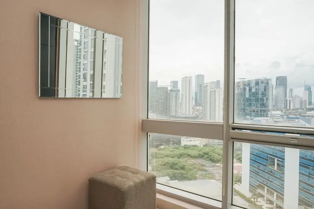 Comfortable and Beautiful 2Br at the Empyreal Apartment